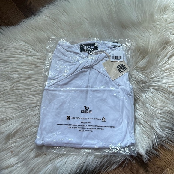 SER.O.YA Ellis Top In White - Picture 3 of 6